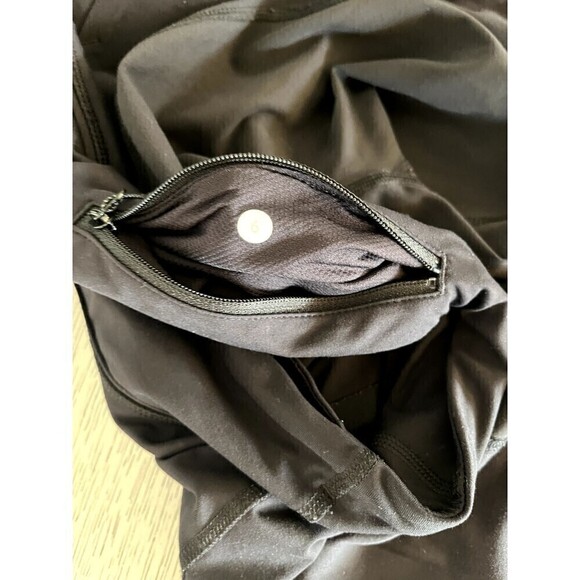 Lululemon Skinny Capri Leggings 22" Black Size 6 Yoga Running - Picture 6 of 6